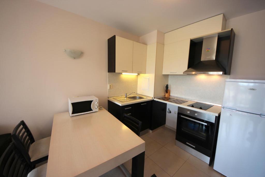 Menada Horyzont Apartments Sozopol Bilik gambar