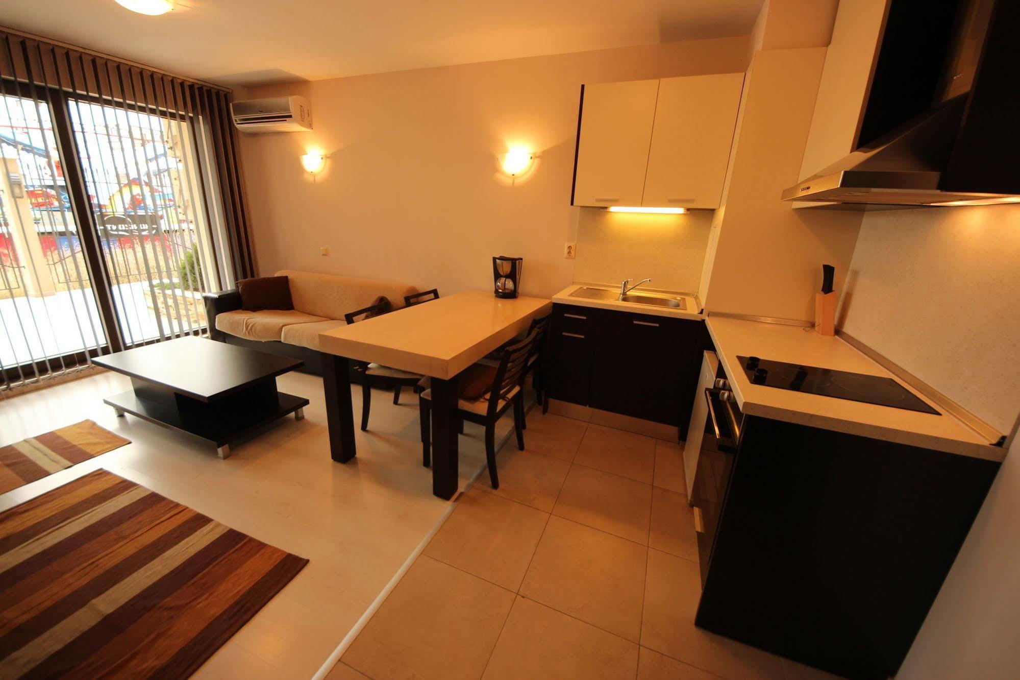 Menada Horyzont Apartments Sozopol Luaran gambar