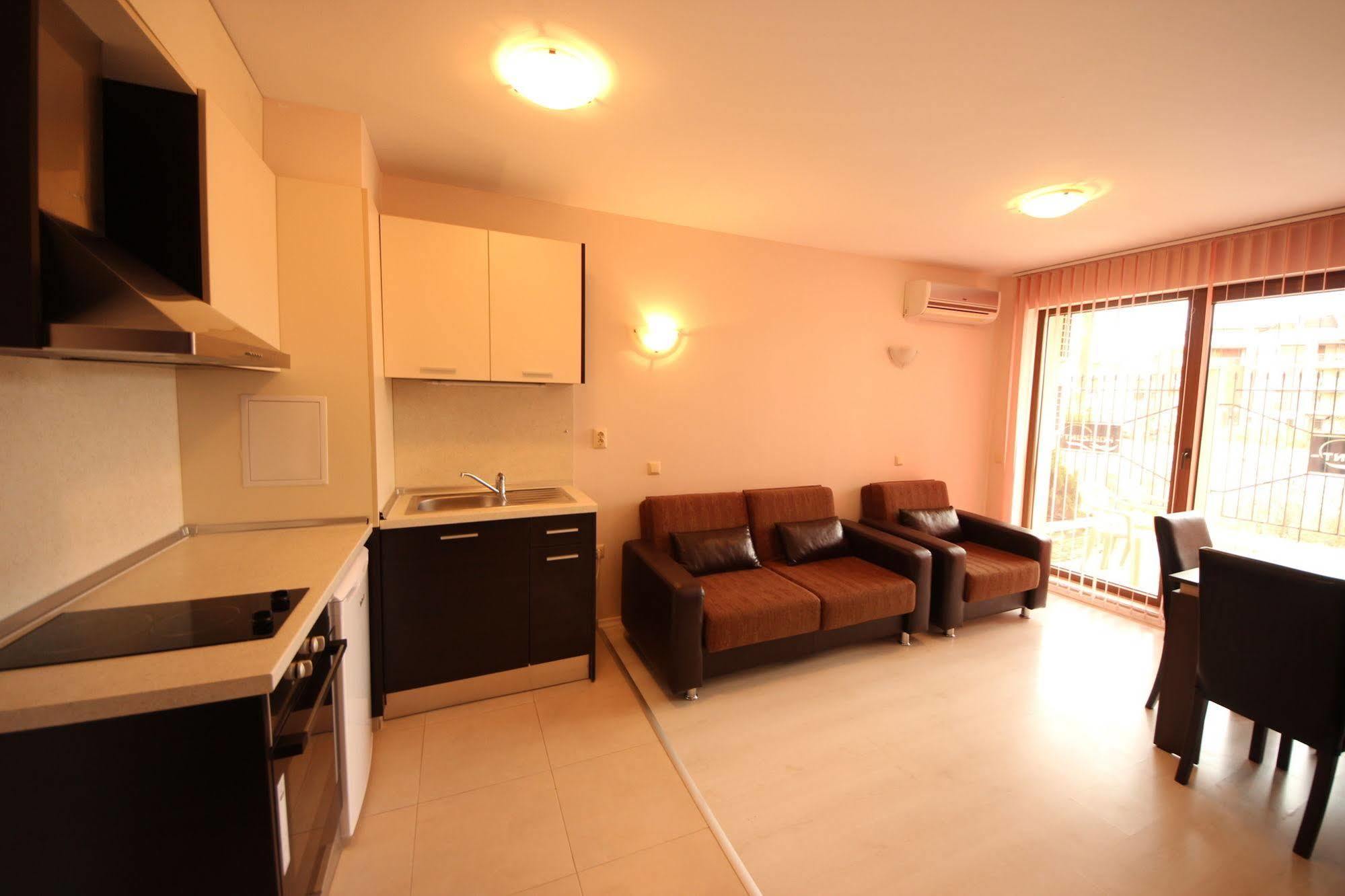 Menada Horyzont Apartments Sozopol Luaran gambar