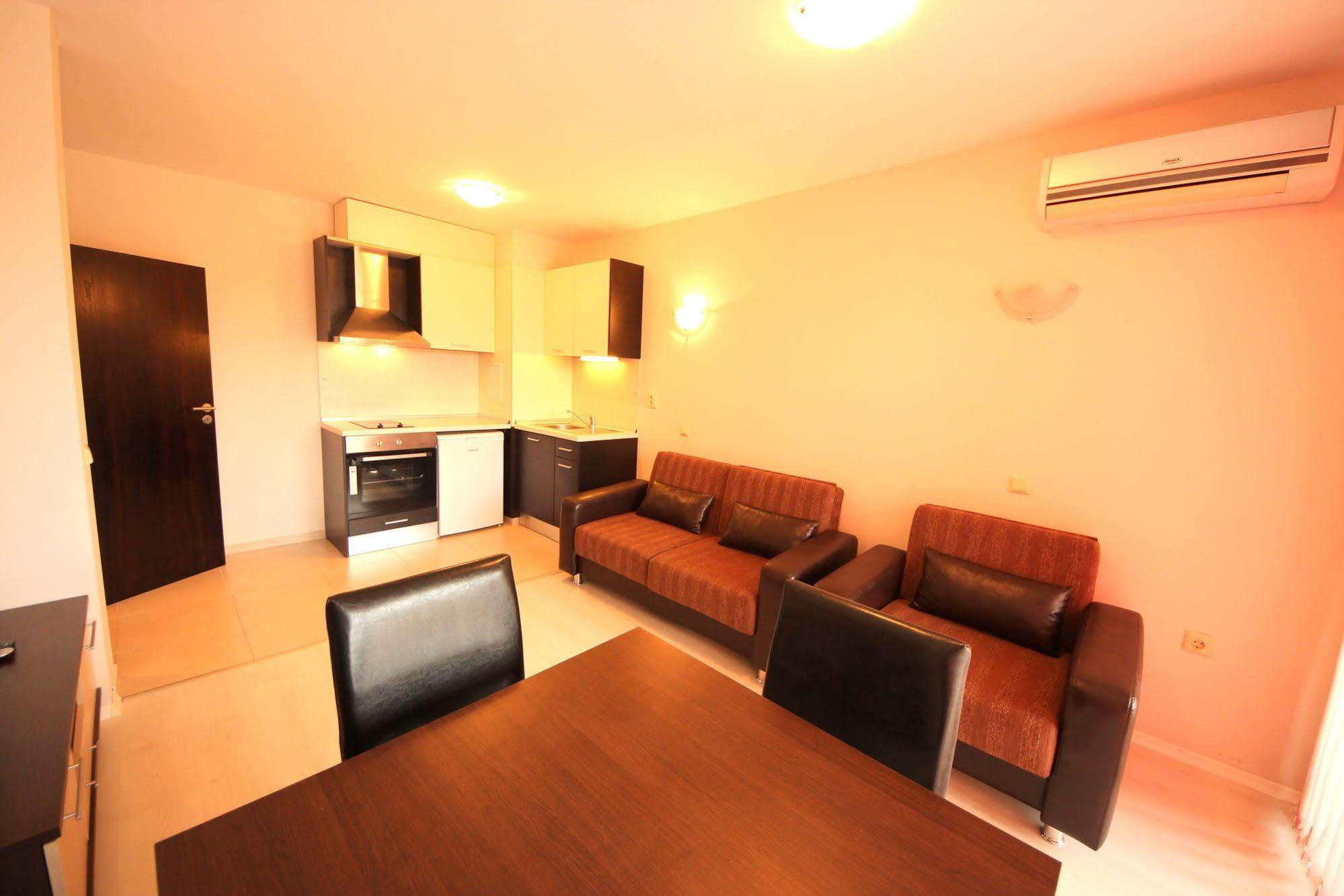 Menada Horyzont Apartments Sozopol Luaran gambar