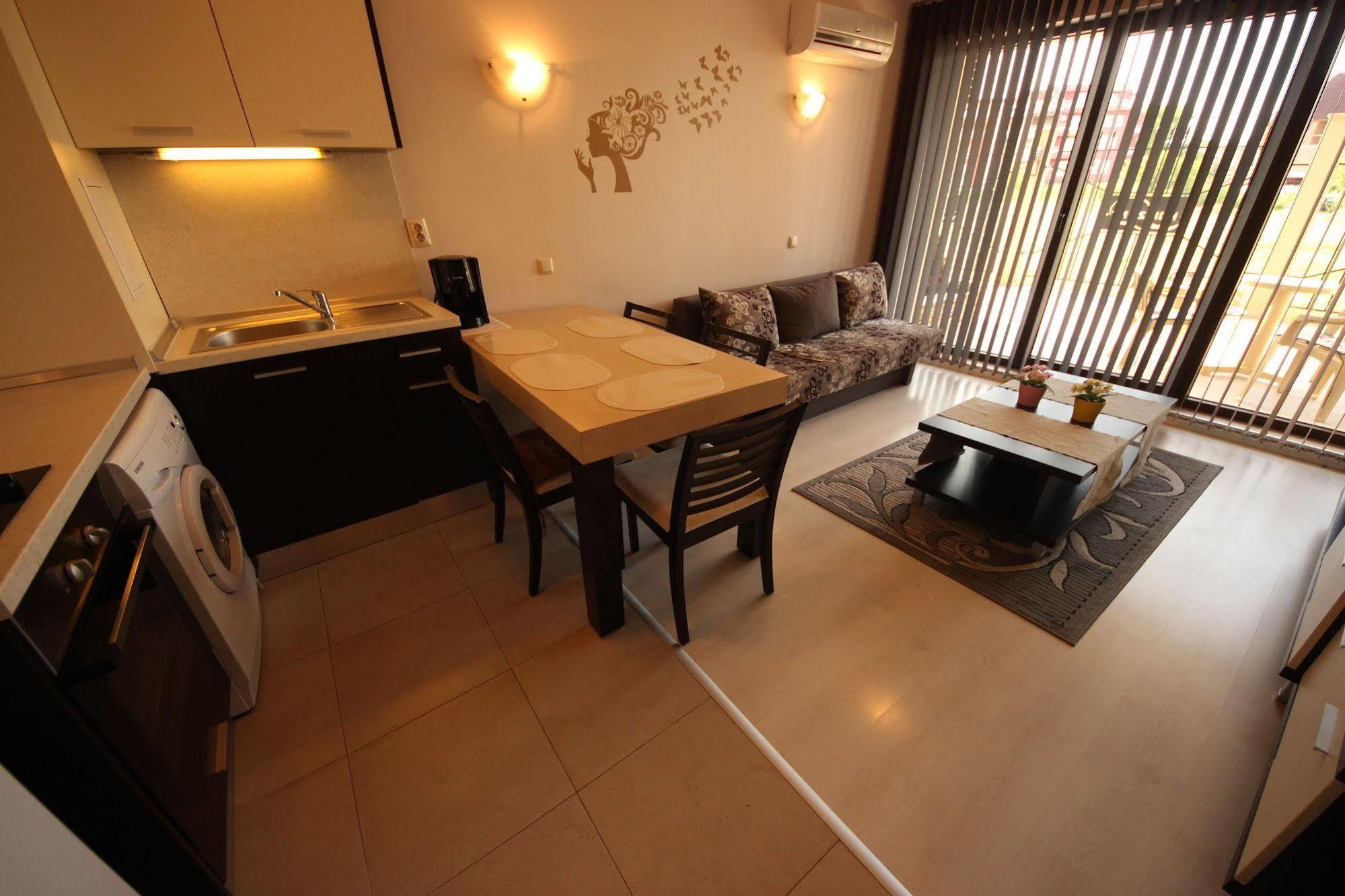 Menada Horyzont Apartments Sozopol Luaran gambar