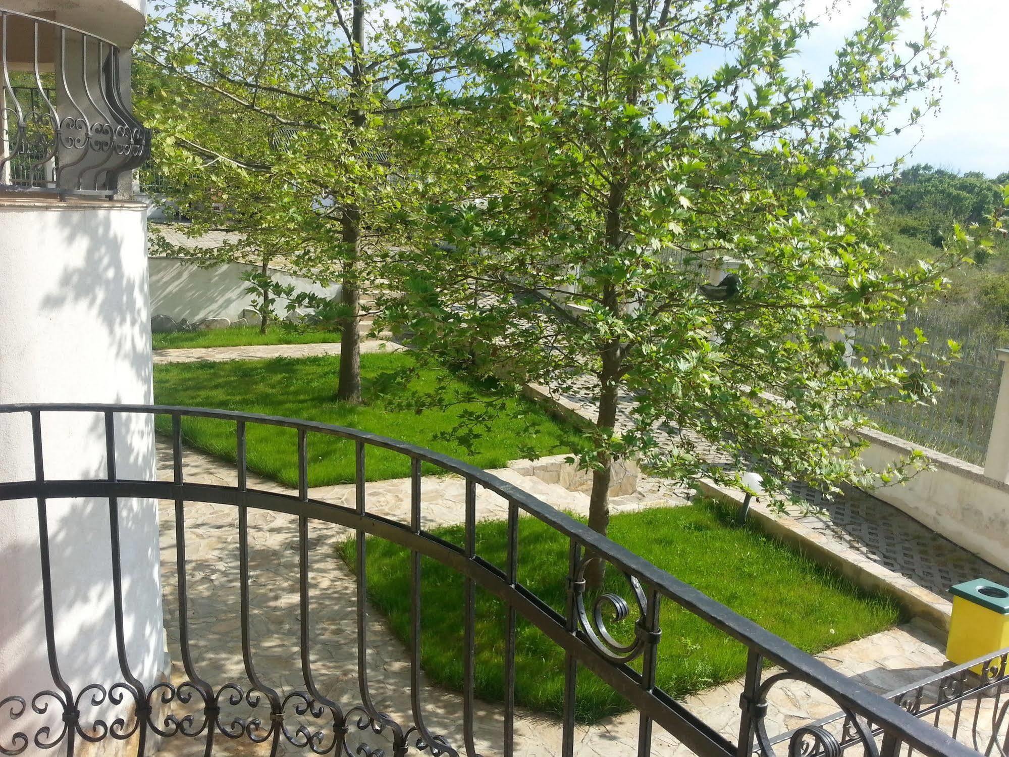 Menada Horyzont Apartments Sozopol Luaran gambar